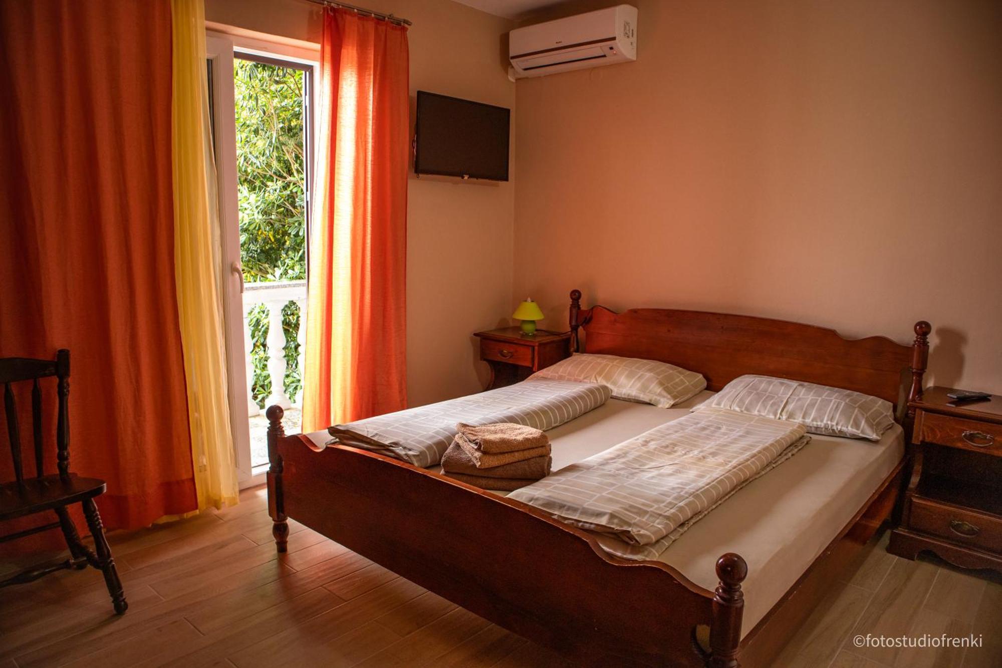 Guesthouse Marija Лопар Екстериор снимка